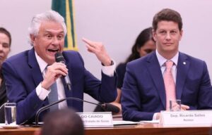 caiado-300x192 Vai Vendo Brasil Portal de Notícias