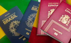 Foto-Passaportes-300x182 Vai Vendo Brasil Portal de Notícias