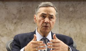 barroso-300x179 Vai Vendo Brasil Portal de Notícias