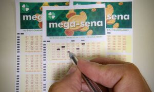 mega-sena-300x179 Vai Vendo Brasil Portal de Notícias