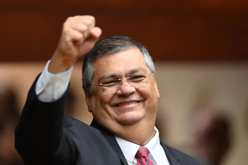 flaviodino-1024x682 Flávio Dino suspende quebra de sigilo de Lulinha e desrespeita decisão da CPMI do INSS