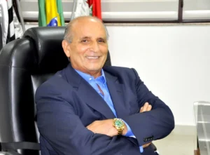 omar-300x221 Vai Vendo Brasil Portal de Notícias