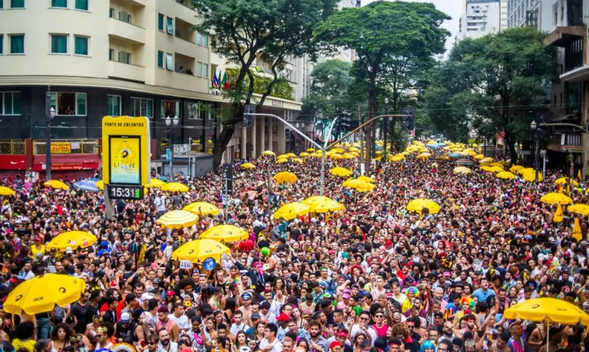 Folia em São Paulo começa nesta sexta-feira no Butantã e na Mooca