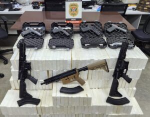 armas-300x235 Vai Vendo Brasil Portal de Notícias