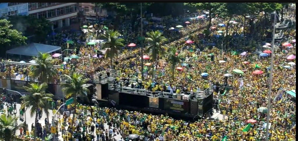 Bolsonaro-21-1024x485 Bolsonaro pede aplausos a Elon Musk e faz comparativos de ministros do governo Lula e  de seu governo em ato no Rio