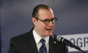 zanin-300x179 Vai Vendo Brasil Portal de Notícias