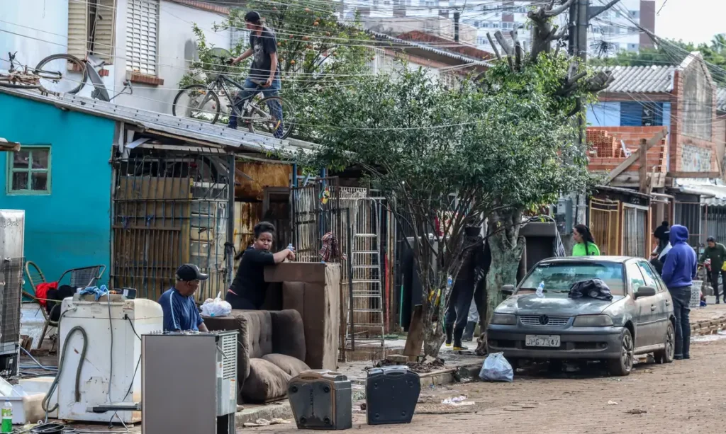 rafa-6-1024x613 Baixa do Guaíba revela destruição e prejuízo em Porto Alegre