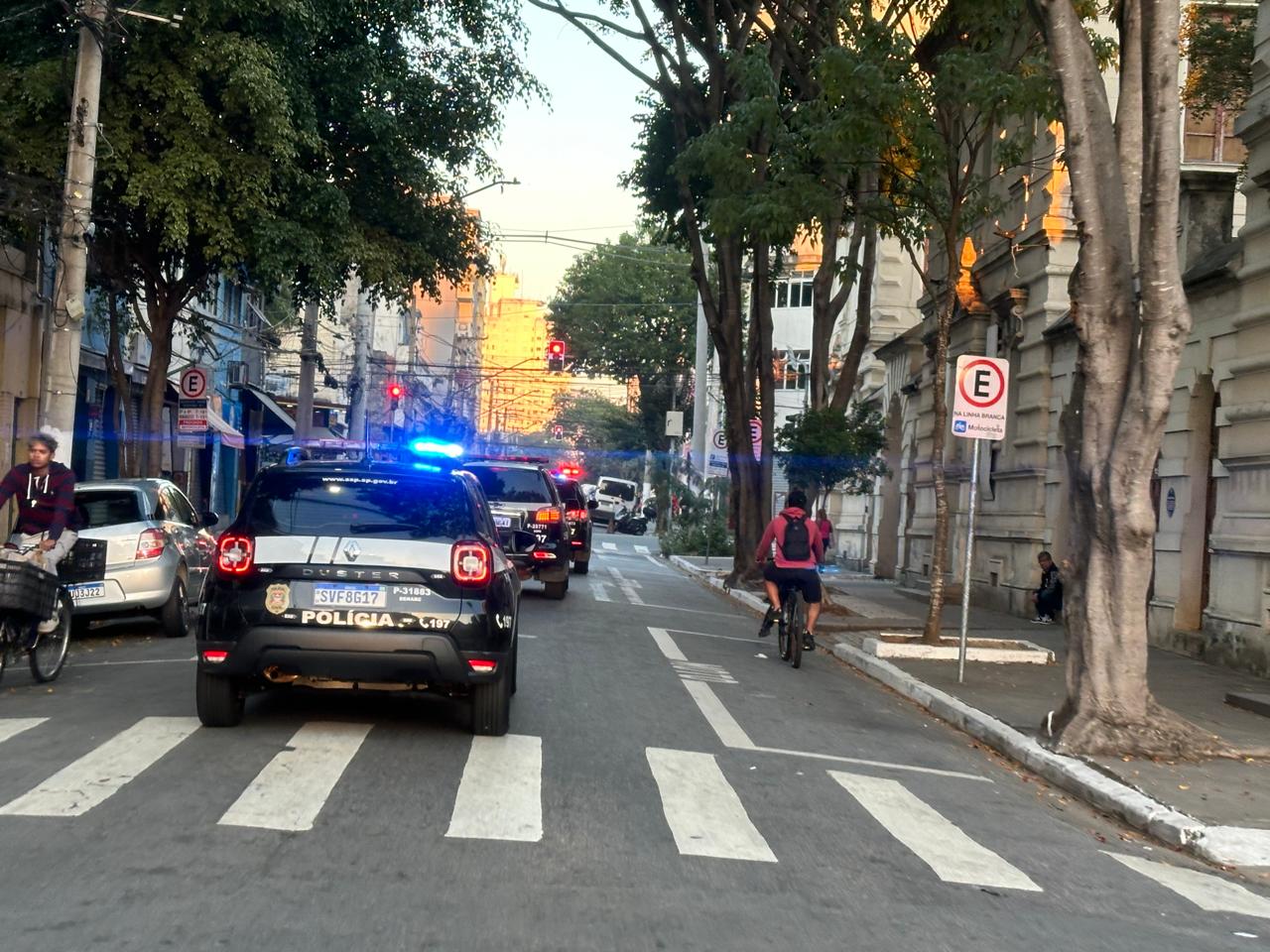 Centro de SP: polícia cumpre 140 mandados de busca contra tráfico e lavagem de dinheiro