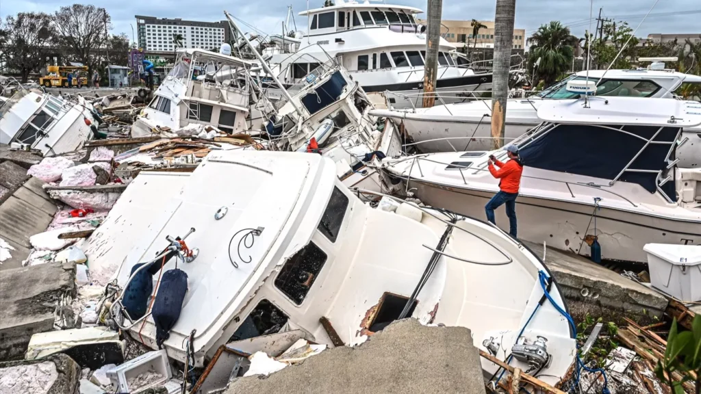 FLORIDA5-1024x576 Furacão Milton: Flórida Ordena Evacuação de 5,9 Milhões de Pessoas