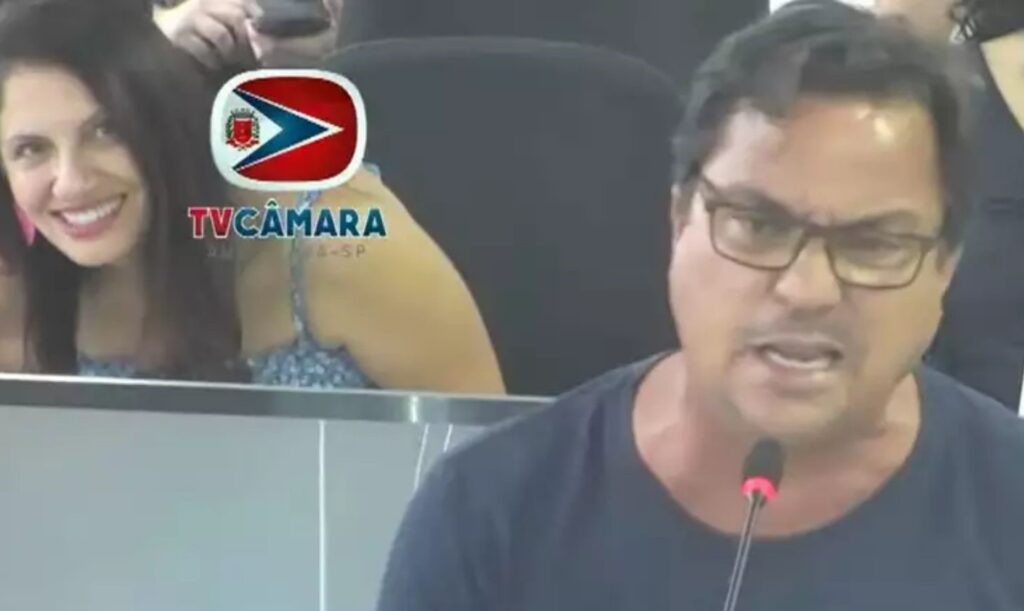 ana-povo-1024x611 Primeira sessão da Câmara de Americana após eleições é marcada por expulsão de ex-candidata e ausência de vereadores
