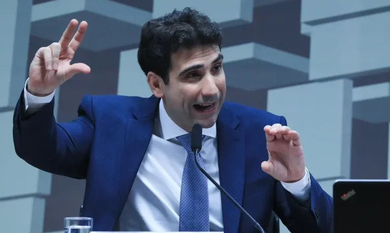 galipolo-senado-768x459 Vai Vendo Brasil Portal de Notícias
