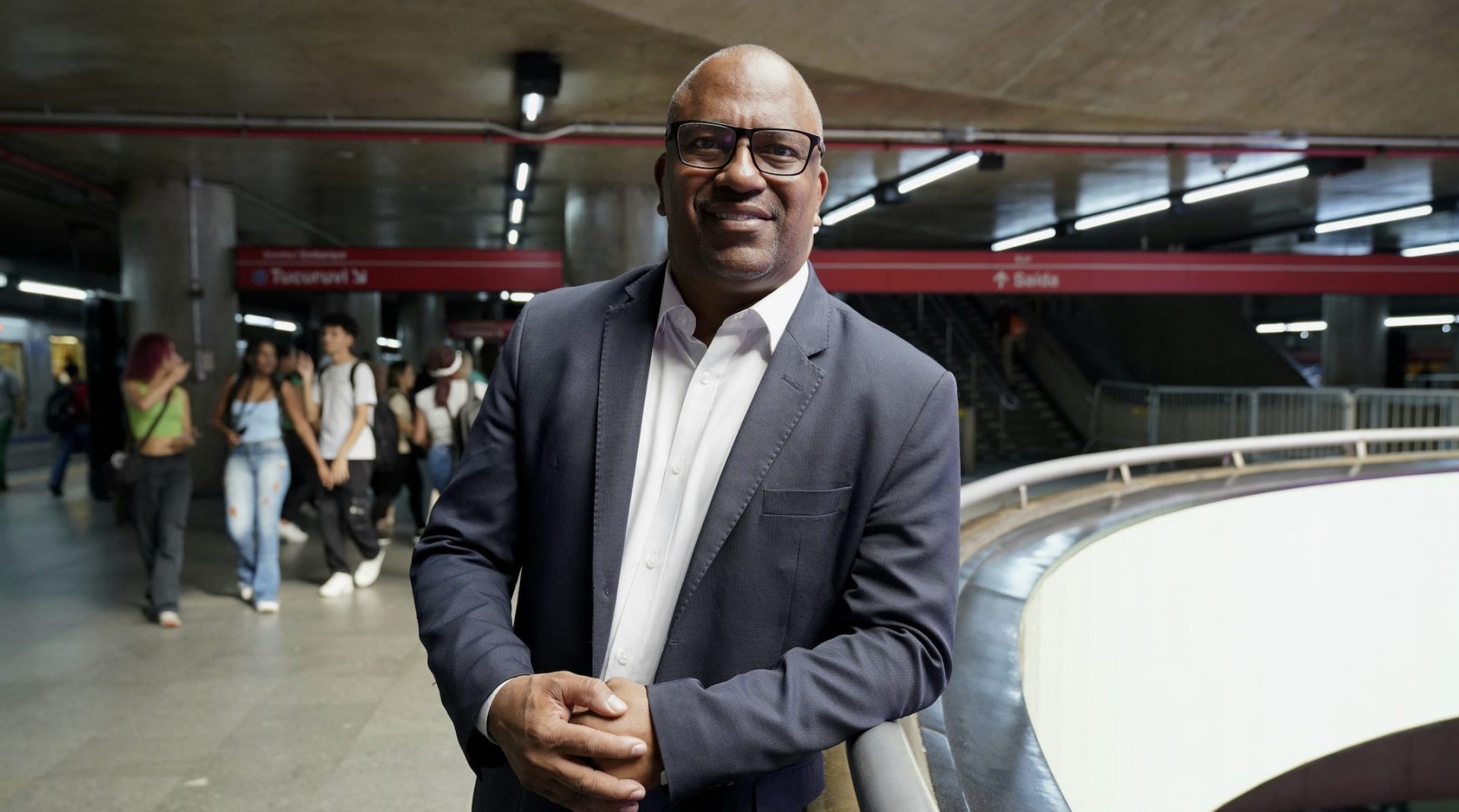 Conheça Edson Murilo, que chefia a maior estação de metrô do país