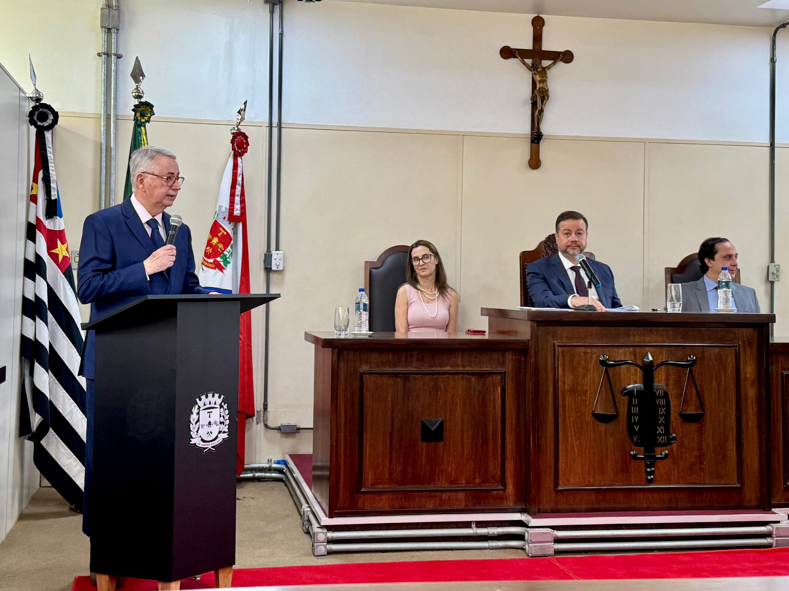 Chico Sardelli é diplomado para assumir 2º mandato como prefeito de Americana