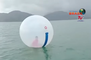 Menino-na-Bolha-300x199 Vai Vendo Brasil Portal de Notícias