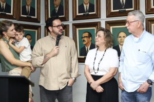 franco-discursando-300x200 Vai Vendo Brasil Portal de Notícias
