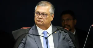 Flavio-Dino-1-qz9r5e9s46a48cgu14lpqv92d16e690acqas88xv2g-300x156 Vai Vendo Brasil Portal de Notícias