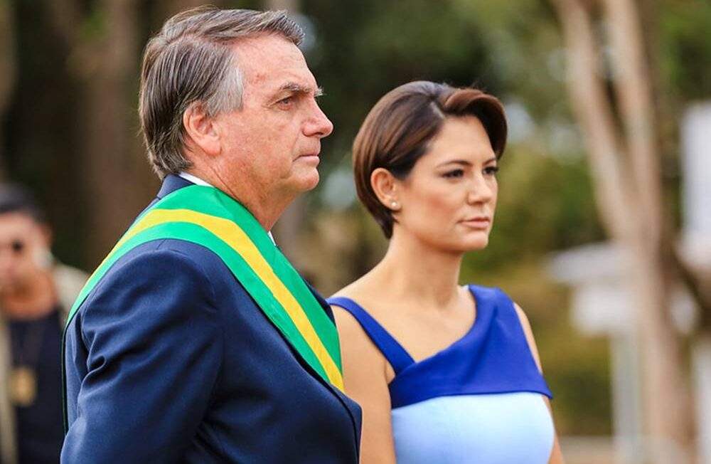 Michelle Bolsonaro Representará Bolsonaro e o Brasil na Posse de Donald Trump