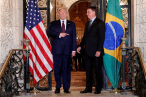 bolspo-e-trump-300x200 Vai Vendo Brasil Portal de Notícias