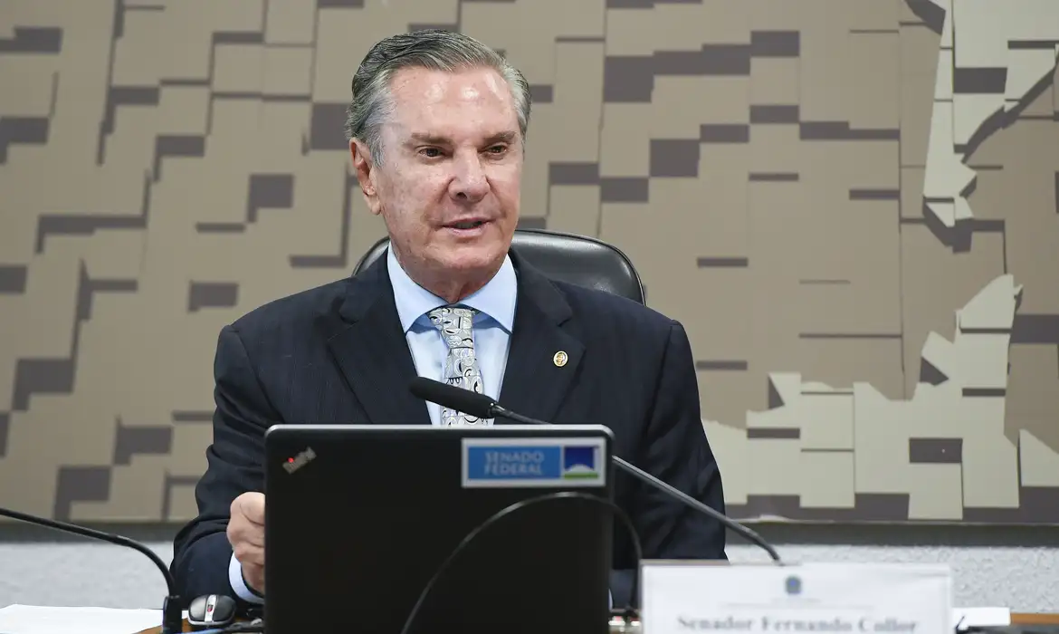 Gilmar Mendes recua e julgamento de Collor será retomado de forma virtual na segunda-feira