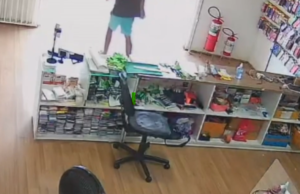 furto-300x194 Vai Vendo Brasil Portal de Notícias