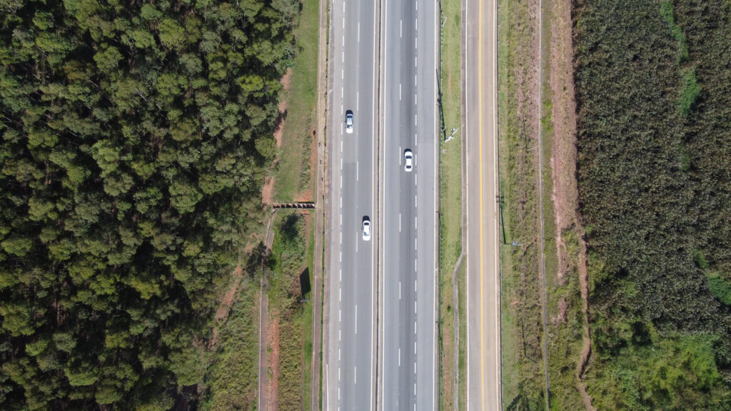 54407358401_2ddfd6208d_k-1024x576 Obras na Tamoios reduzem viagem em 29 min e mudam rotina de moradores