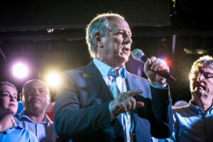 Ciro-Gomes-300x200 Vai Vendo Brasil Portal de Notícias