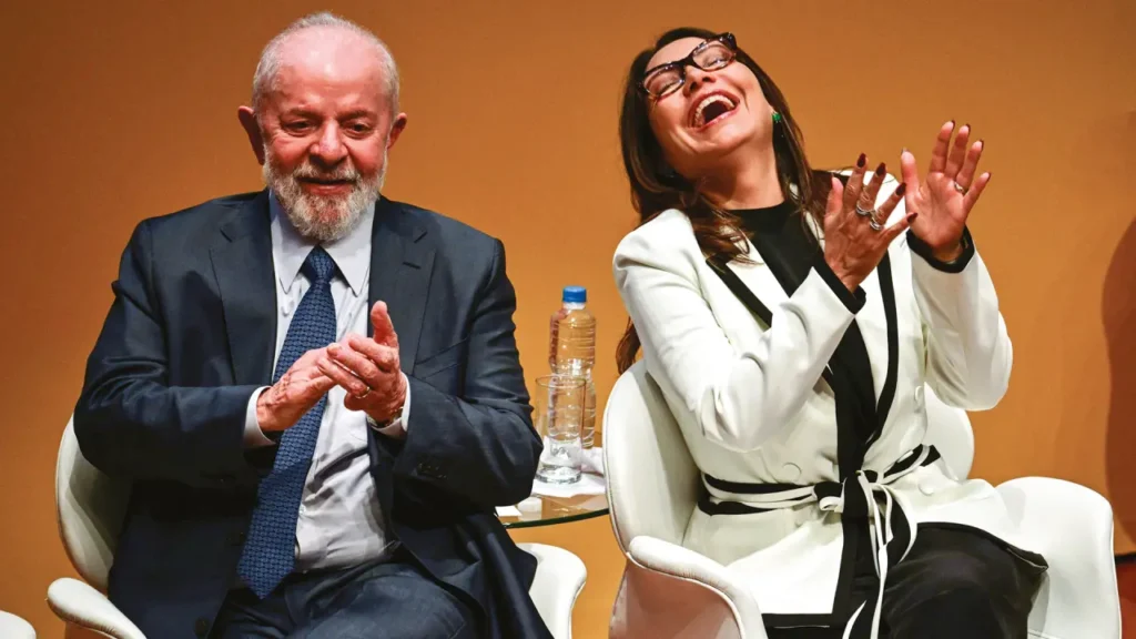 Lula-e-janja-1024x576 Após Janja Criar Narrativa, Lula reforça necessidade de regulamentação das redes sociais no Brasil