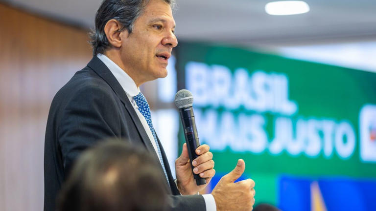 Haddad reforça unidade do PT e mira disputa com a “extrema-direita”