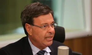 vac_abr_2103220203-300x179 Vai Vendo Brasil Portal de Notícias