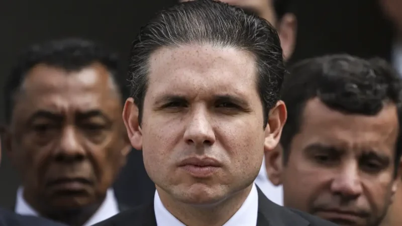 Hugo Motta diz ter “ódio e nojo à ditadura” — mas qual ditadura ele repudia?