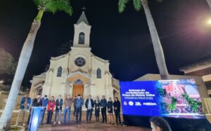 Igreja-Matriz-1-300x187 Vai Vendo Brasil Portal de Notícias