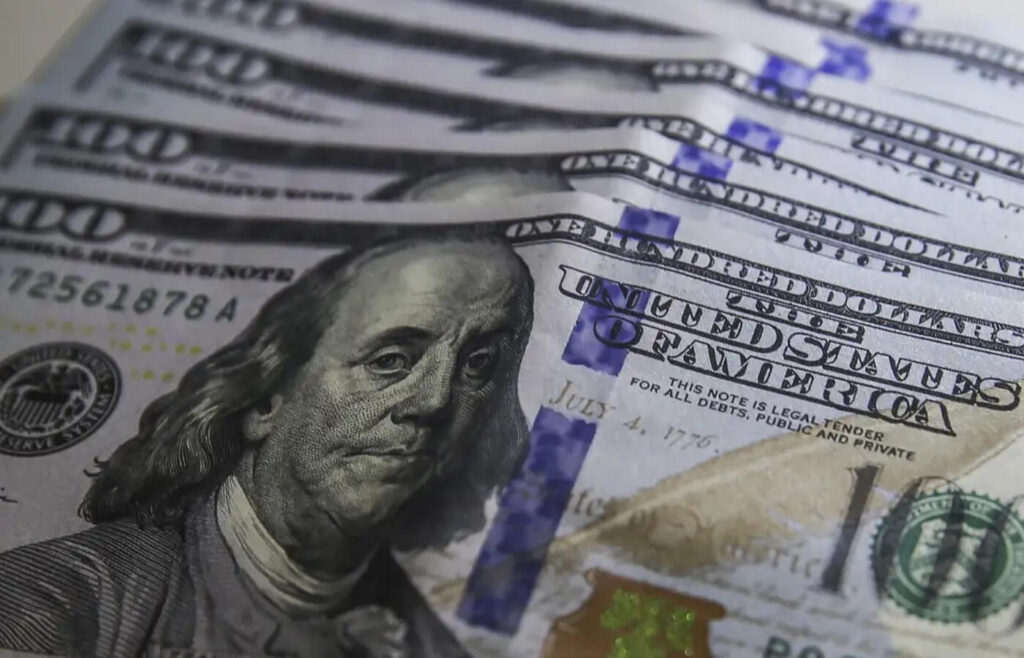 dolar_moeda_0803221211-1024x658 Governos estaduais reagem ao tarifaço de Trump com pacotes de socorro a exportadores