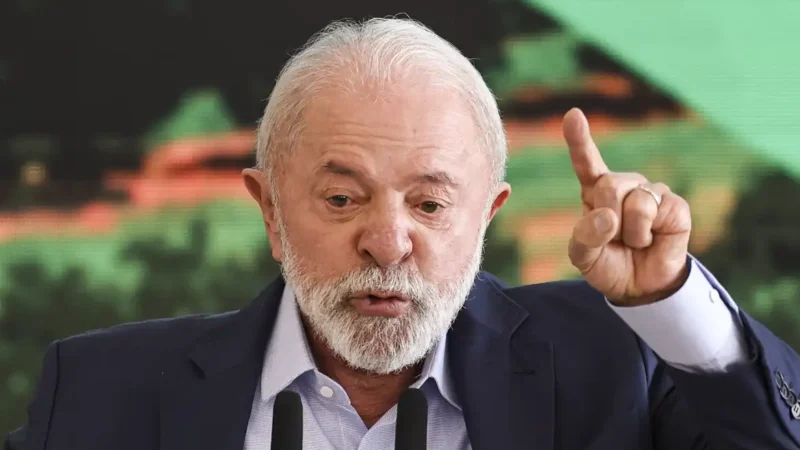 Lula diz que Motta descumpriu acordo e derrubada do IOF foi absurda