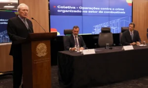 0d9a1372-300x179 Vai Vendo Brasil Portal de Notícias