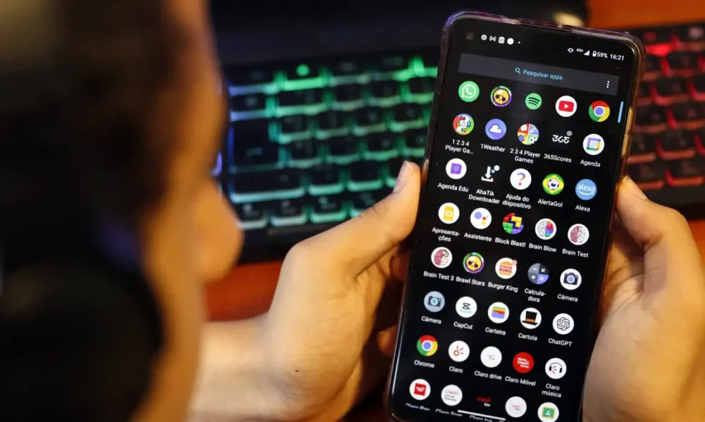 Cel-Bruno-Peres-1024x613 CGI.br define 10 mandamentos para guiar regulação de redes sociais no Brasil