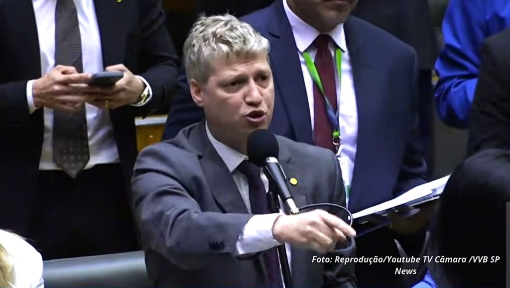 Van-Hatten-1024x579 Van Hattem acusa Hugo Motta de calar oposição e transformar Câmara em “braço da ditadura”