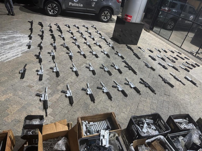 d2768e81-2335-4ebb-aa33-19154becccab PF e Polícia Militar encontram fábrica clandestina de armas de fogo