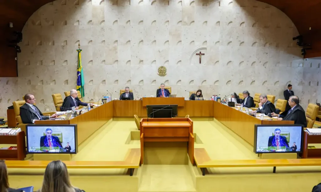 sessao_plenaria_do_stf-1024x613 Barroso e Fux discutem em sessão do STF