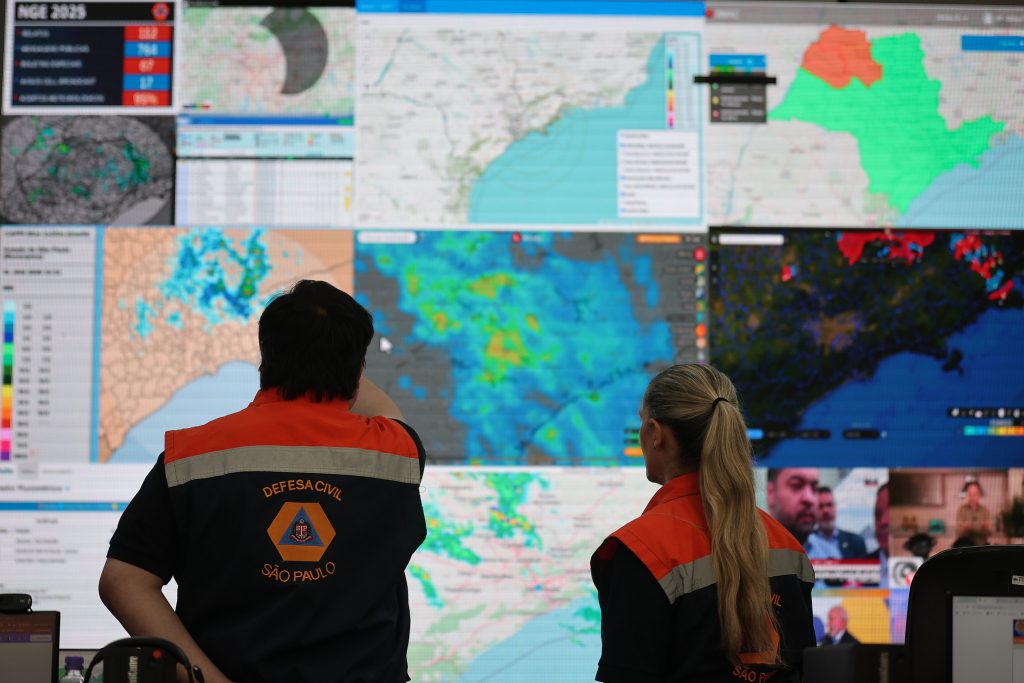 54299134239_9cc7bad3c9_k-1024x683-1 Baixa umidade: Defesa Civil emite alerta severo via Cell Broadcast para 111 municípios do interior de SP