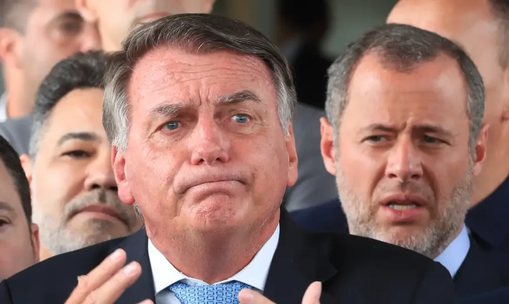 Bolsonaro-1-1024x613 Por 4 a 1, STF condena Bolsonaro e mais sete pela "trama golpista"