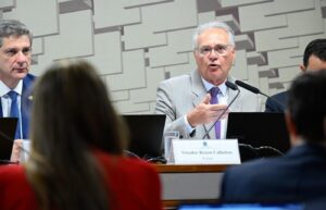 renan-300x193 Vai Vendo Brasil Portal de Notícias