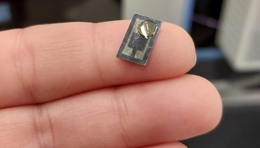 chip-cancer-de-boca-metastase-e1761223988211 Dispositivo ajuda a detectar metástase de câncer de boca pela saliva