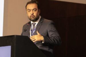 claudio-castro-2-300x200 Vai Vendo Brasil Portal de Notícias