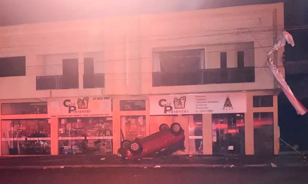 54908596917_cff827fc12_o-1024x613 Tornados são fenômenos rápidos, mas difíceis de prever