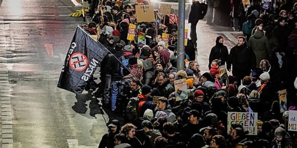 Euronews-1024x509 Alemanha revive fantasmas do nazismo em protestos contra partido de extrema-direita AfD