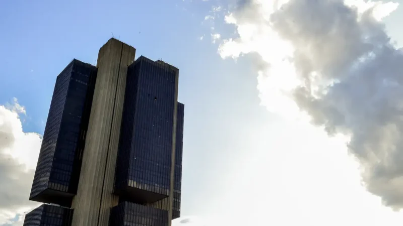 Copom decide nesta quarta se mantém Taxa Selic em 15% ao ano