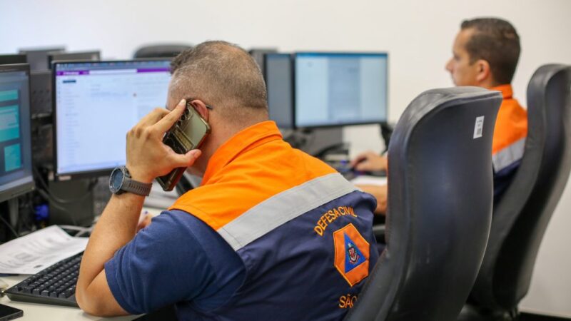 Defesa Civil envia alerta aos celulares sobre chegada do ciclone extratropical no estado