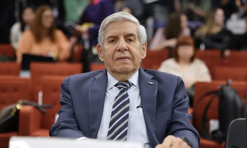 interrogatorios_dos_reus_do_nucleo_1_da_trama_golpista07-1024x613 PGR é a favor de prisão domiciliar humanitária para general Heleno