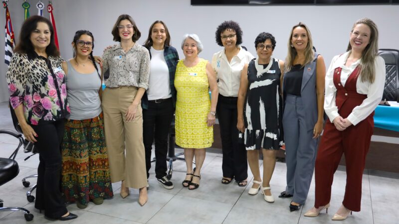 Câmara de Americana reúne ex e atuais vereadoras em encontro sobre a força da mulher na política