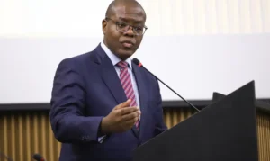 silvio-Almeida-300x179 Portal de Notícias